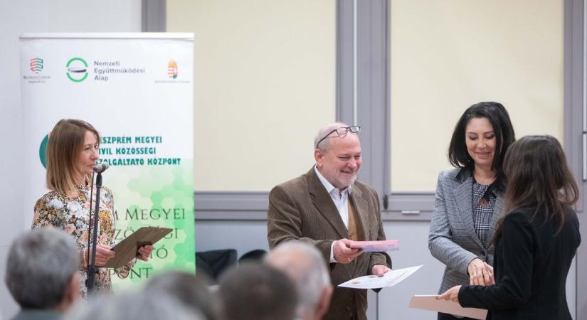 Megválasztották az év Veszprém vármegyei önkénteseit (képgaléria)