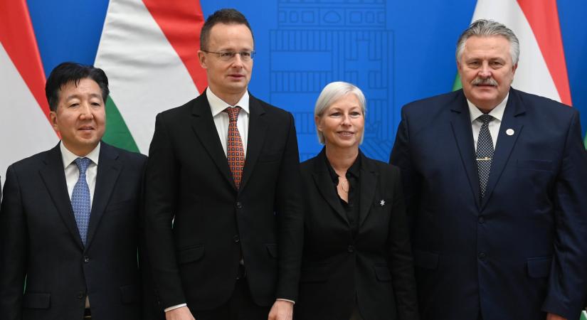 Újabb, elektromos autókhoz kapcsolódó gyár épülhet Magyarországon