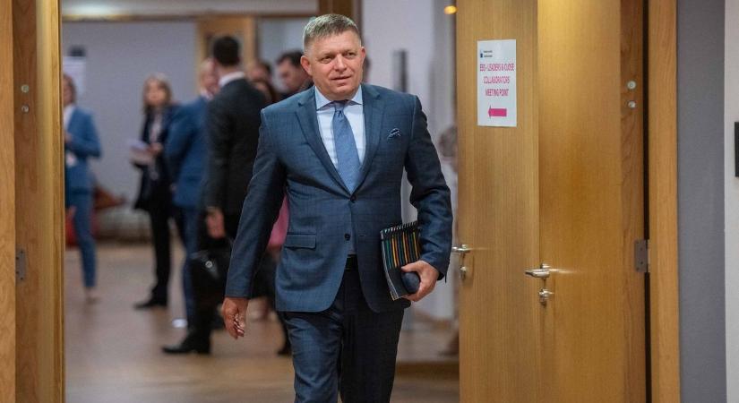 Fico a tőkepiac megsarcolásával, adóemelésekkel nyit, és a nyugdíjasokkal lép szövetségre
