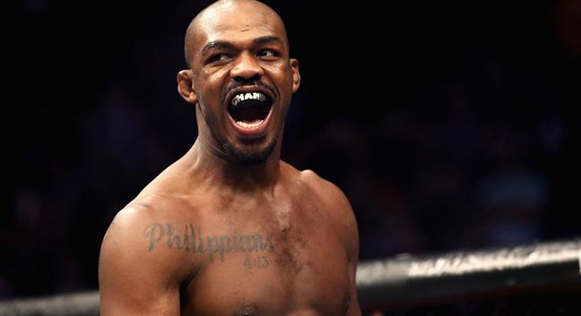 Jon Jones kiröhögte Aspinallt, aki szerint meg kéne fosztani őt a címétől