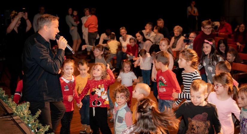 Gyerekkoncert advent első vasárnapján a Keresztury VMK-ban