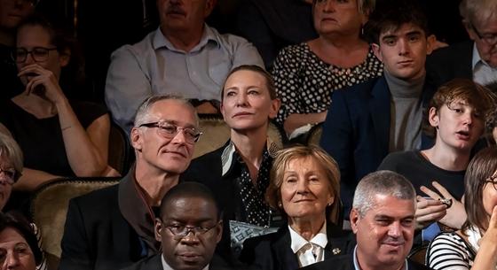 Cate Blanchett beült egy koncertre a Zeneakadémián