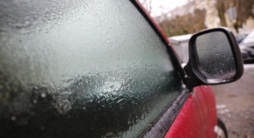 Kiadták a riasztást, hó és ónos eső is várható