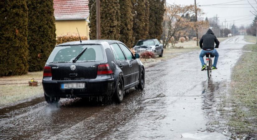Ónos eső miatt másodfokú riasztást adtak ki egy vármegyére