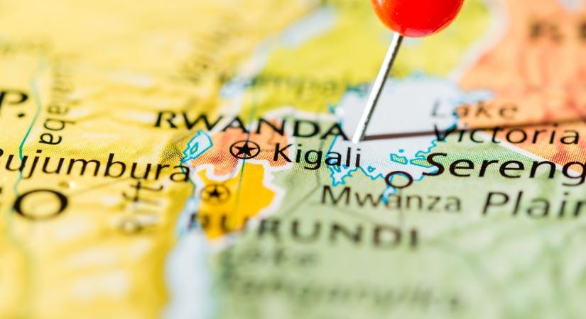 Új migrációs megállapodást írt alá a brit és a ruandai kormány
