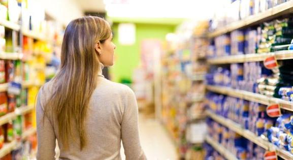 Elképesztő számok a magyar fogyasztókról, jelentős részük kilátástalannak látja a jövőt