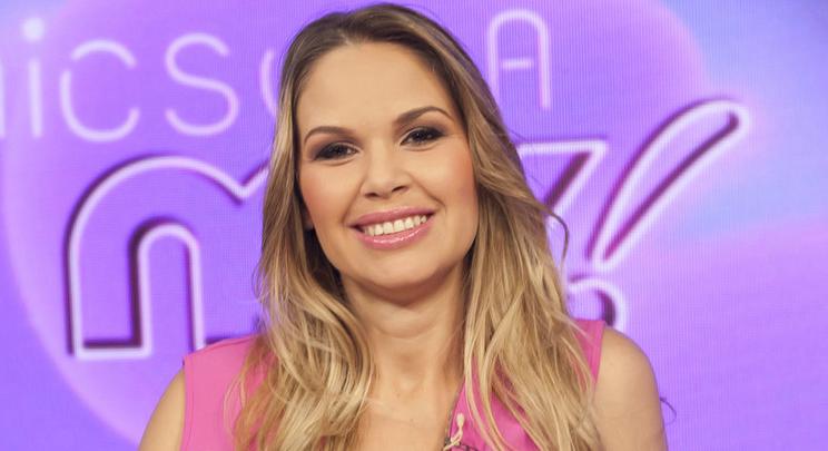 Majka felesége megmutatta a ritkán látott húgát: olyanok mint két tojás - fotón a szépségek