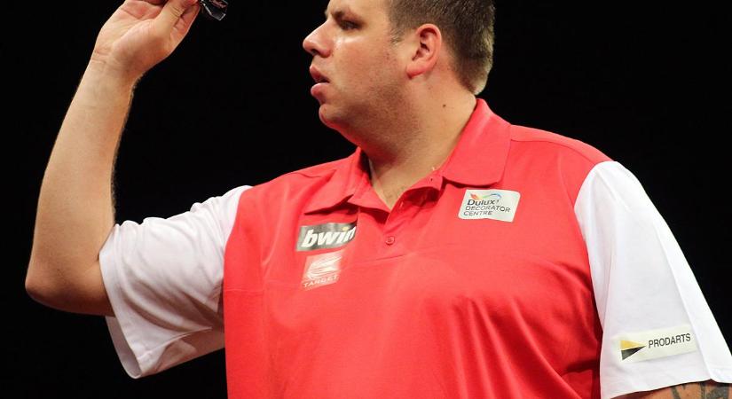 Darts: Adrian Lewis a visszatérés lehetőségéről beszélt