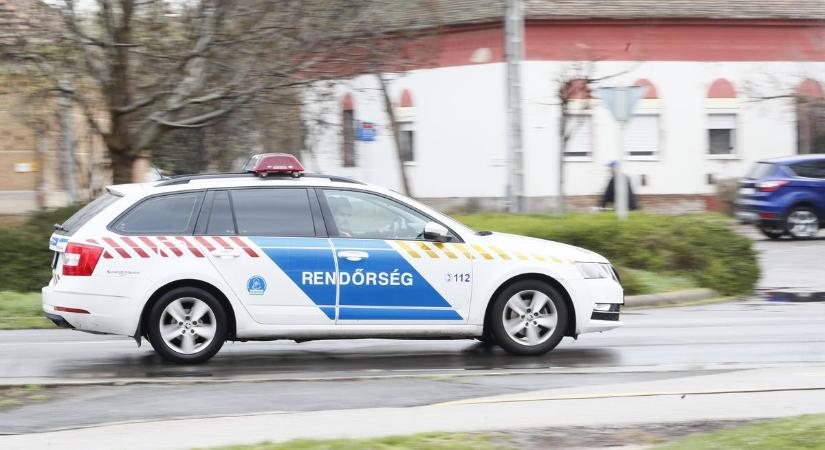 Tragédia: kizuhant az ablakon és szörnyethalt egy nő Budapesten