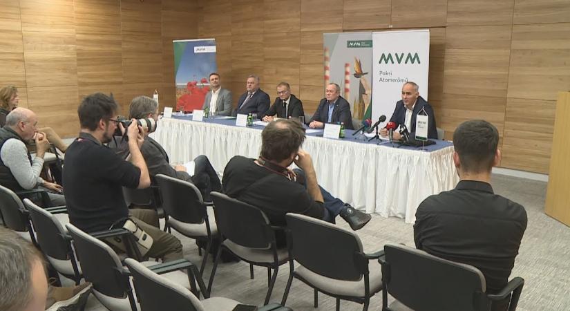 Újabb mérföldkőről tájékoztatták az atomerőműben a sajtót