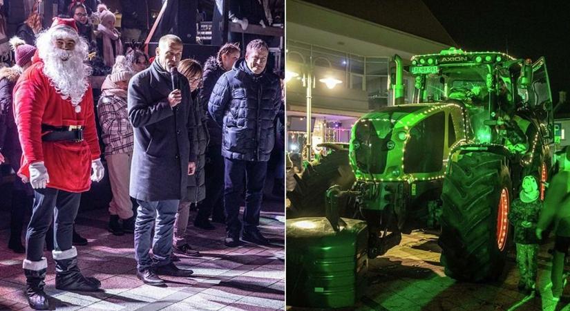 Fényfüzéres traktorokon érkezett a Mikulás Hajdúböszörménybe – fotókkal, videóval