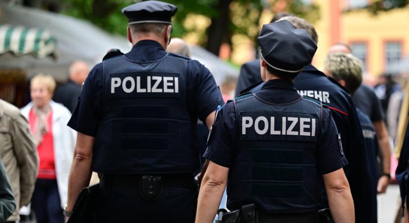 Tömegverekedés a migránsok között – a rendőrfőnök szerint ez teljesen normális