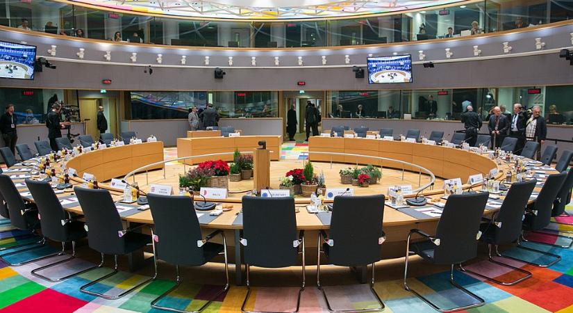 Már keresik az EU-ban, hogy lehetne Orbán makacskodását megkerülve támogatni Ukrajnát