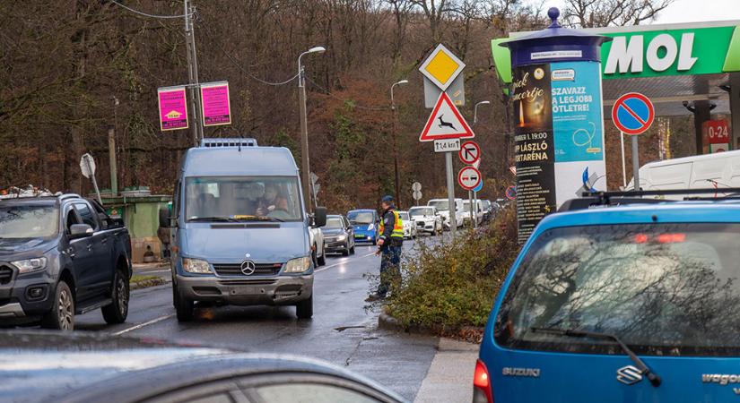 Hivatalos: 41 forintos áremelés jön a kutakon