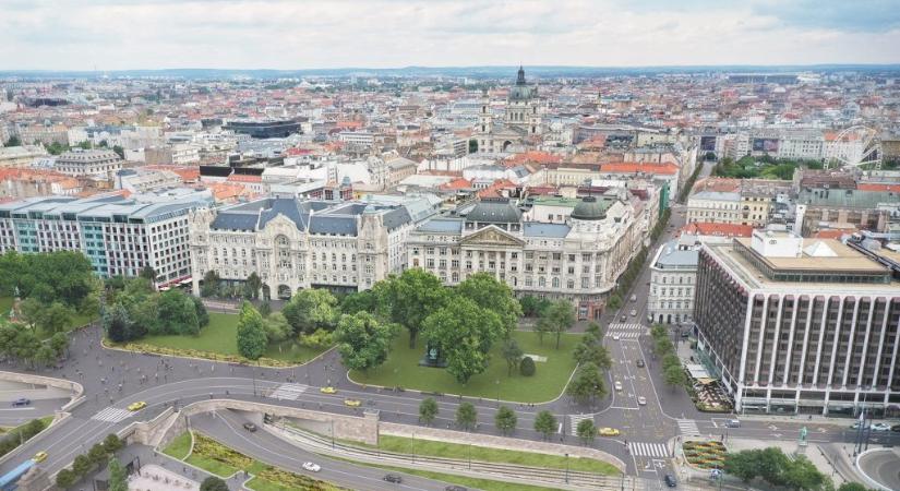 Újabb hét ingatlant adna el a becsült értéke alatt a Belváros