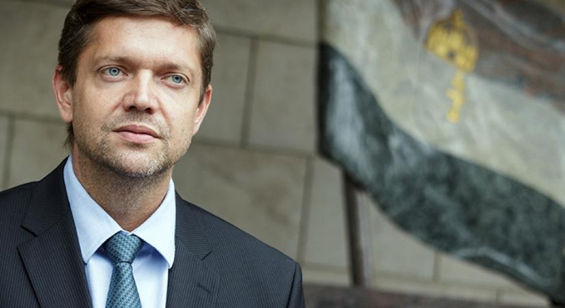MSZP: meg kell szüntetni a kormány nyerészkedését a családok rezsijén