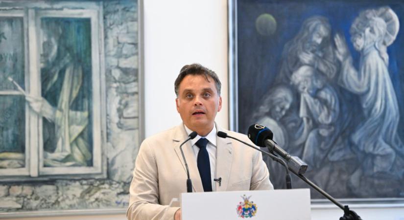 Latorcai Csaba: Csak együtt érhetünk el eredményeket