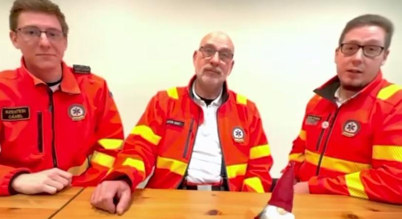 Szenteste is dolgozik a mentős dinasztia