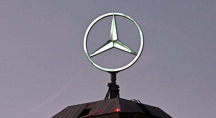 Luxustornyot épít a Mercedes-Benz