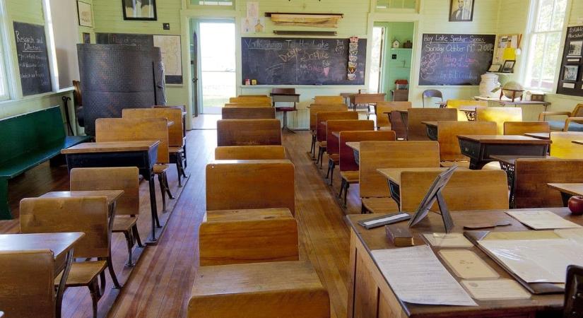 Két szóval búcsúzott a nyolcadikos lány, aki ma tüzet nyitott az iskolában