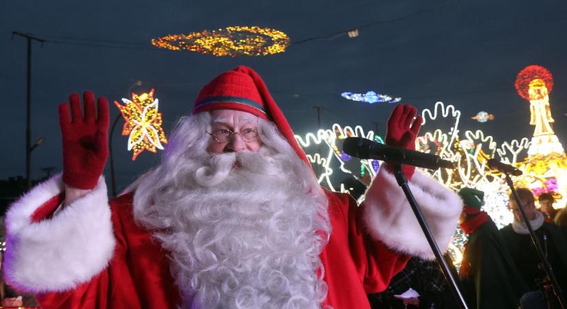 Mutatjuk a legmenőbb ünnepi díszbe öltözött járgányokat Magyarországon – fotók