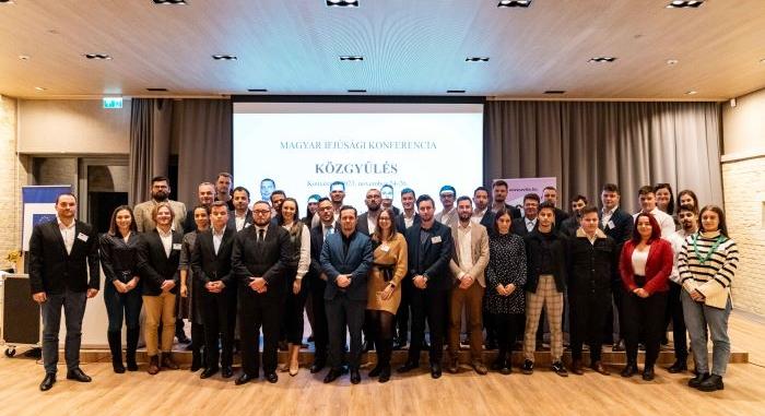 Komáromban tartotta közgyűlését a Magyar Ifjúsági Konferencia