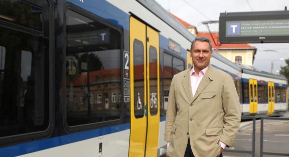 Lázár János évtizedek óta nem látott tarifareformra készül