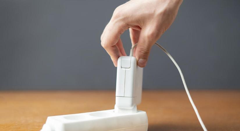 Senki nem gondolta! Ezek az elektronikai eszközök fogyasztják a legtöbb áramot látszólag kikapcsolt állapotban is