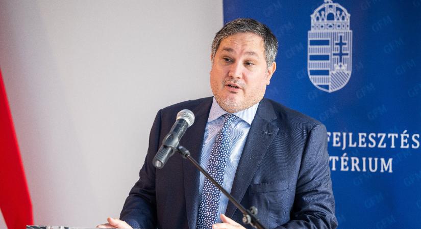 Nagy Márton minisztériumát átnevezik, Navracsicshoz kerülnek az önkormányzatok