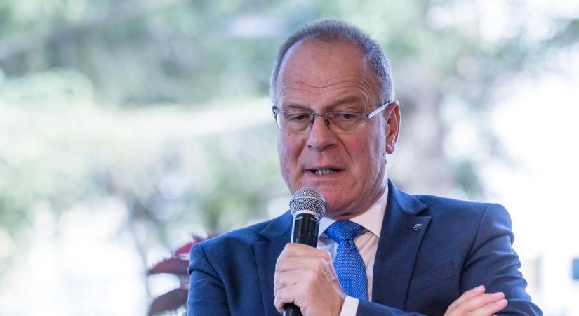 Fontos változás érinti az önkormányzatokat a jövő évtől
