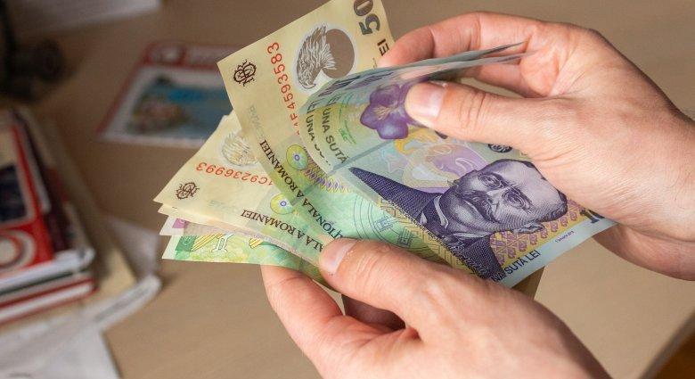 Új támogatási rendszer veszi át a szociális segély és családi pótlék helyét jövőtől