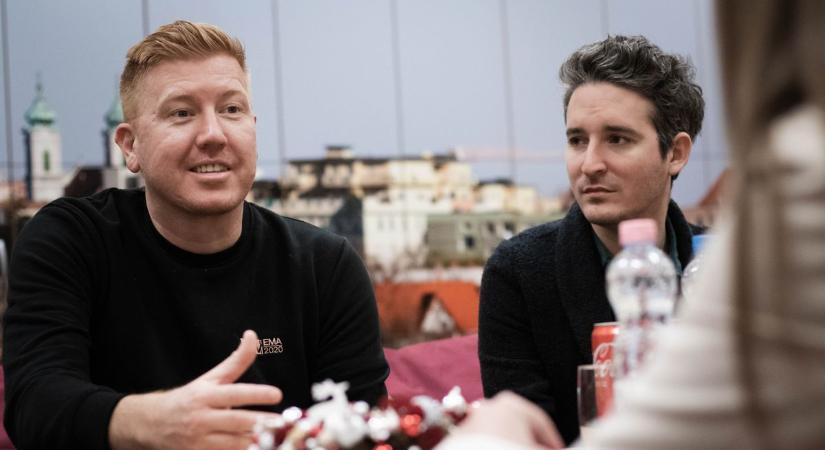 Feol Podcast - Vendégünk a Halott Pénz, amely egy pécsi szobából jutott a Puskásig