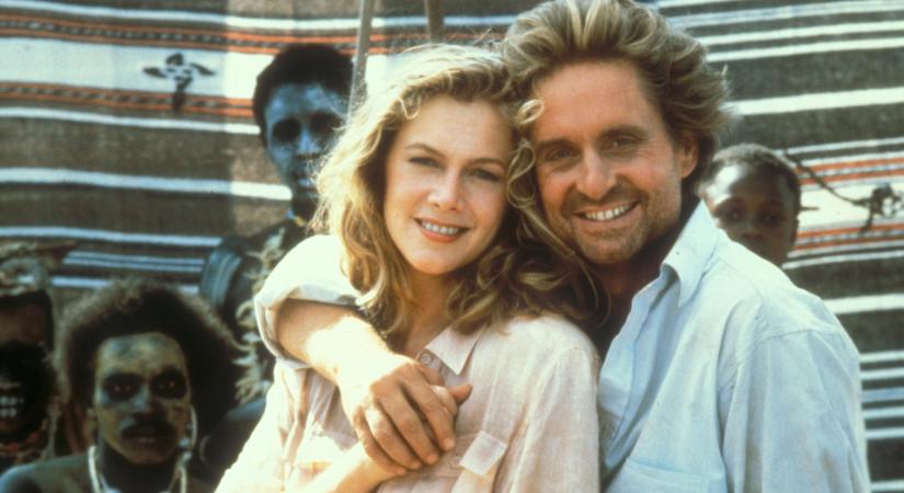 Felismered 39 év után? Így néz ki 69 évesen A smaragd románca oltári szépségű szőke színésznője, Kathleen Turner