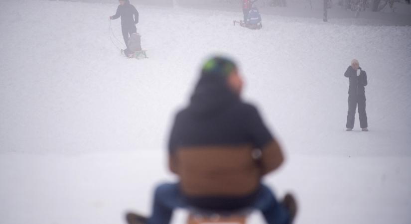 Keletre érkezik a nagyobb hó – ilyen időnk lesz a hétvégén