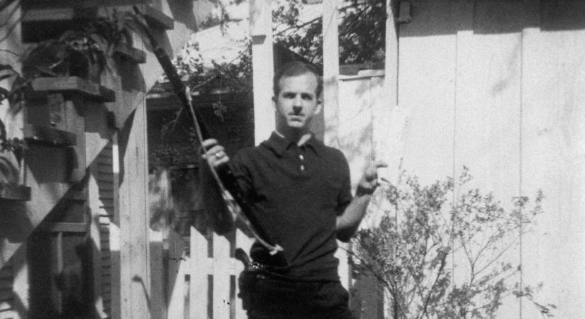 Csak a CIA ismerhette Lee Harvey Oswald rejtélyes múltját, bárhogy tagadták