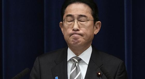 Lemondott négy japán miniszter egy "csúszópénzkassza" miatt