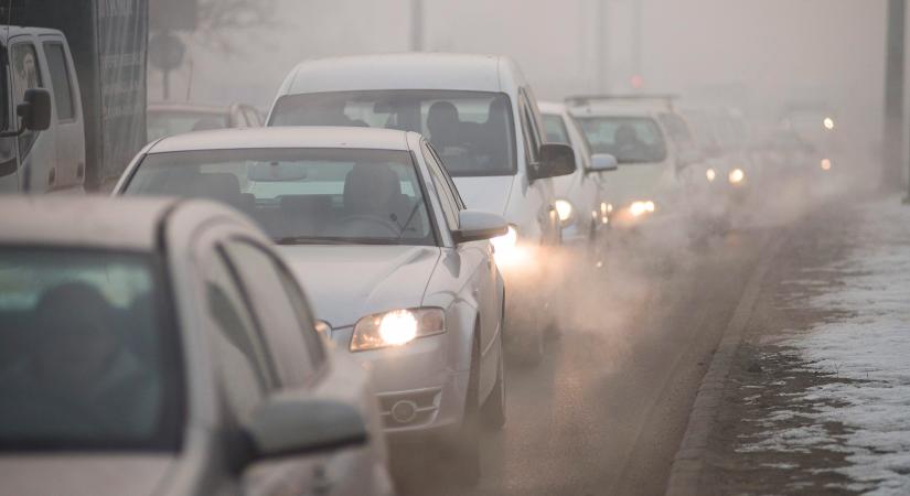 Brit önkéntesek hónapokon át füstöt és a kipufogógázt inhalálnak, hogy kiderüljön demenciát okoz-e a légszennyezés