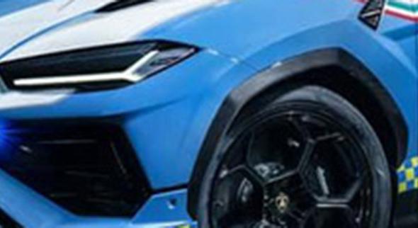Lamborghinit kaptak a rendőrök, ez most a világ egyik legdrágább rendőrautója - fotó
