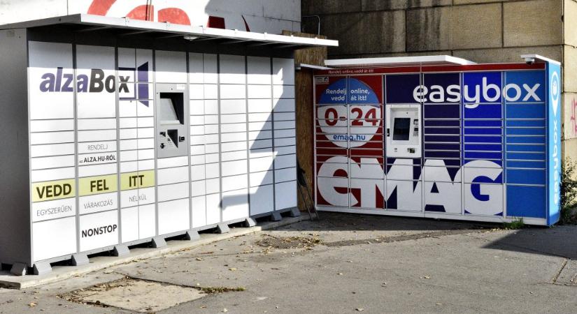 Karácsonyi ajándékbeszerzés: dől a panasz az eMAG-ra és a Sameday-re