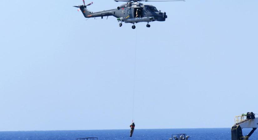 Törökország nem engedte, hogy a német haditengerészet helikopteres egysége megnézze, fegyvert szállít-e egy török teherhajó