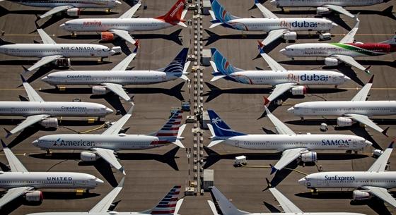 Hiába a figyelmeztetés, amerikaiak milliói utaztak repülőn a hálaadás napi ünnepségre a rokonaikhoz