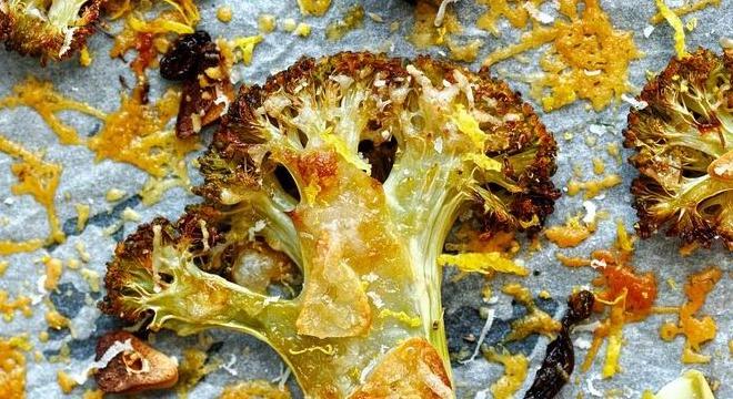 Könnyű és kiadós: tepsis sült brokkoli fűszeresen