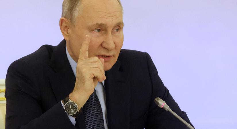 Kihúzta a gyufát a láncfűrészes reformer, Putyin kihívóját már el is kaszálták
