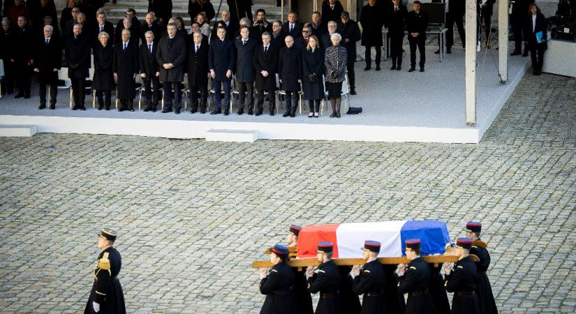 Orbán európai vezetők társaságban vett rész Jacques Delors temetésén