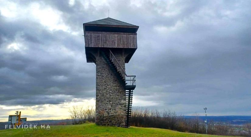 A korponai tarisznyavár nyomában