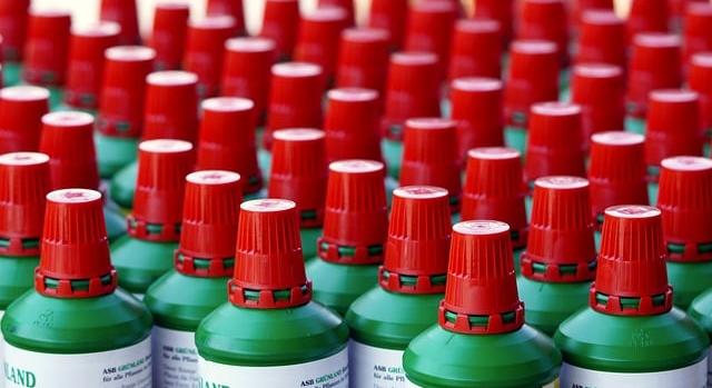 A ship transporting fertilizer sank in the section of the Danube between Serbia and Croatia