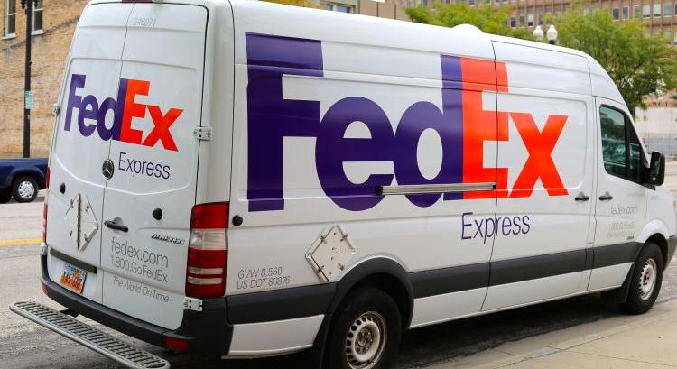 A FedEx fejlesztése a szállítási időbecslés pontosítására