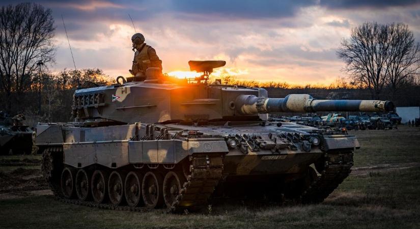 A világ tíz legjobb tankja: kitalálja, hányadik helyen végzett a honvédség Leopard harckocsija?