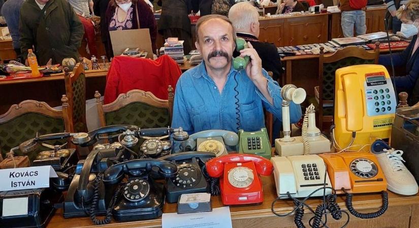 Elhunyt Kovács István szombathelyi telefongyűjtő