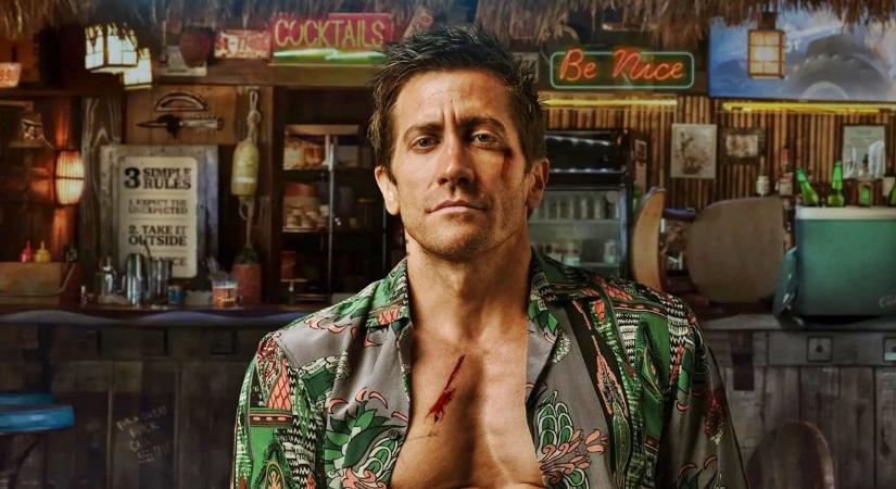 Brutális, ahogy Jake Gyllenhaal kigyúrta magát az új filmjére – Itt az Országúti diszkó első előzetese!